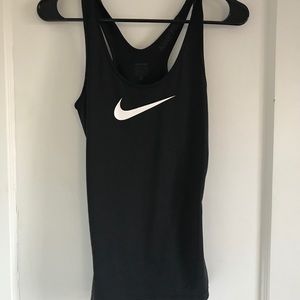 Nike work out top
